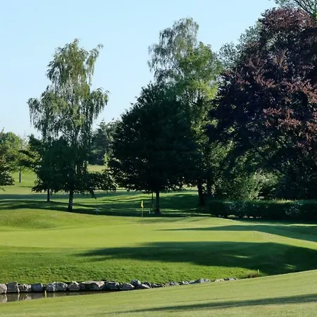 Golf De Pierpont Hotel 3*